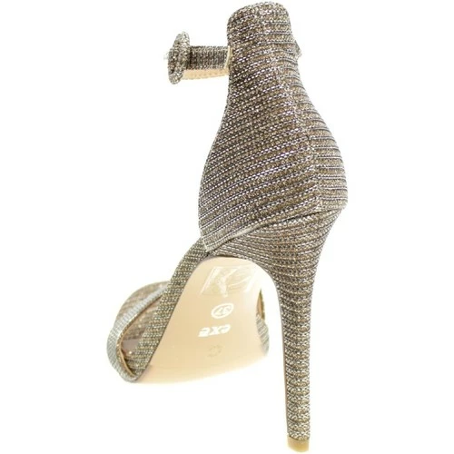 Exé Shoes SILVIA-750 Sandales et Nu-pieds Couleur Doré 5 Exé Shoes SILVIA-750 Sandales et Nu-pieds Couleur Doré – Image 3