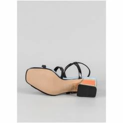 Exé Shoes LUISA-335 Sandales et Nu-pieds Couleur Noir 10 Exé Shoes LUISA-335 Sandales et Nu-pieds Couleur Noir -Etro Soldes Magasin 22863437 500 D